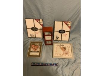 Frames And Invitations