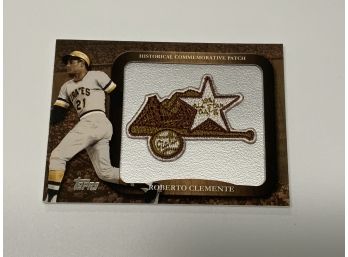 Roberto Clemente 2009 Topps Commemorative Patch Card