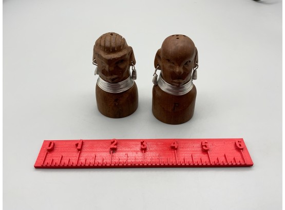 1964-65 NY Worlds Fair African Pavilion Salt And Pepper Shakers