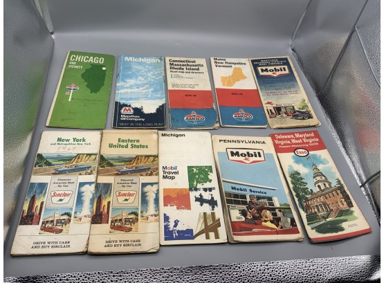 Vintage Sinclair, Mobil, Esso, Standard, Amoco And Marathon Road Maps