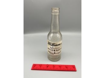 Vintage Williams Delicious Beverages Soda Bottle