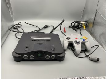 Nintendo 64 N64 Console And Controller
