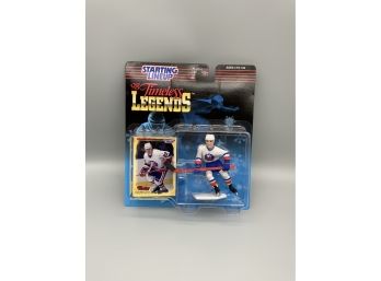 Mike Bossy 1998 Timeless Legends Starting Lineup Figure