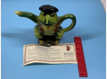 Staffordshire England Wood Potters Of Burslem Frog Teapot