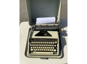Vintage Olympic West Germany Type Writer