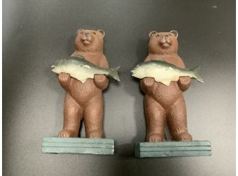 Pair Of Cast Iron Standing Bear With Fish Bookends/Doorstops/Banks