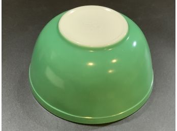 Pyrex Green 2.5 Qt Mixing Bowl