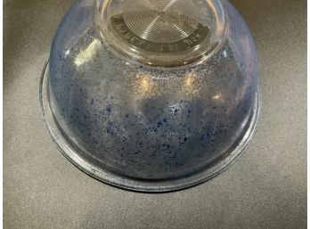 Pyrex 323 Blue Confetti Speckle Splatter 1.5 L Mixing Bowl