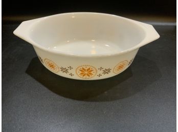 Pyrex 043 Town And Country 1.5 Qt Oval Casserole Dish