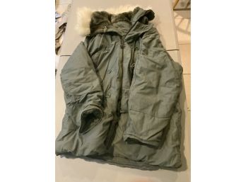 US Air Force Extreme Cold Weather Parka Type N-3B With Synthetic Fur On Hood