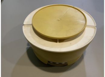 Vintage Rubbermaid Lazy Susan With Storage Containers