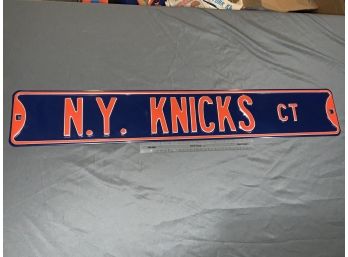 Metal Knicks Road Sign