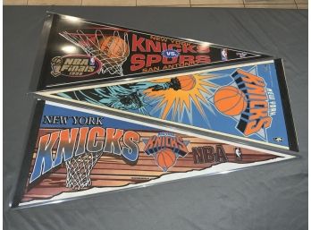 Knicks Pennant Lot #3