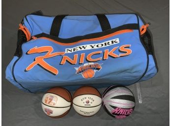 Knicks Duffle Bag And Mini Basketballs
