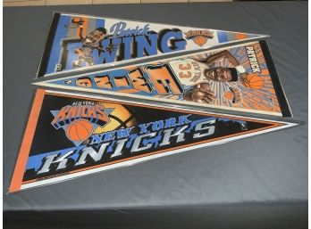 Knicks Pennant Lot #4