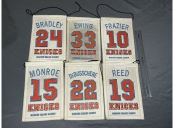 Knicks Retired Numbers Banners