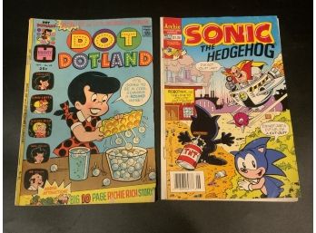 Vintage Dot Dot-land And Sonic The Hedgehog Comic Books