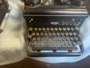 Antique Royal Typewriter (GP)