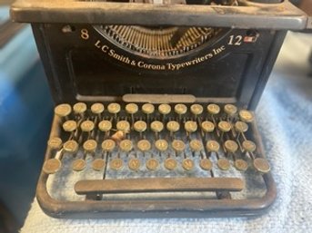Antique LC SMITH & Corona TYPEWRITER  1920s -1930s Period Piece  Mechanical Typewriter (GP)