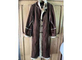 Skea Vail Colorado Faux Fur Coat - Size 8