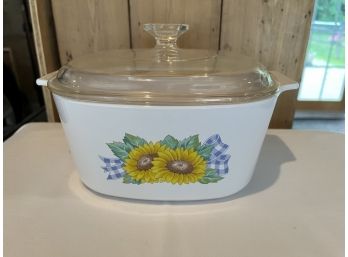 Corning Sunflower A-3-B With Lid