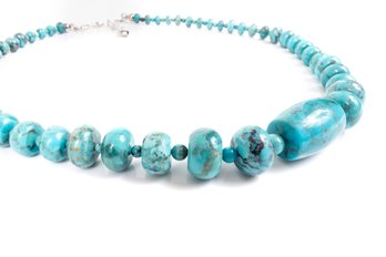 Graduated Turquoise And Sterling Silver Necklace