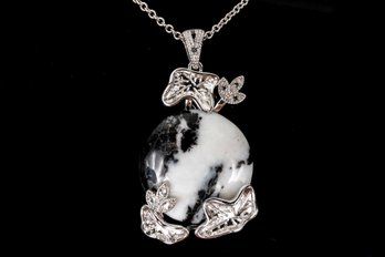 Sterling Silver White Buffalo White Topez Pendant And Chain