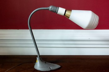 Vintage Swiveller Company NYC Industrial Metal Desk/Wall Lamp