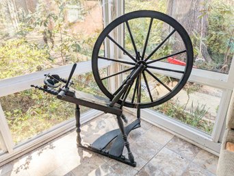 Antique 20th Century Yarn Spinning Wheel