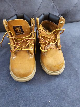 Kids Size 7 Timberland Boots