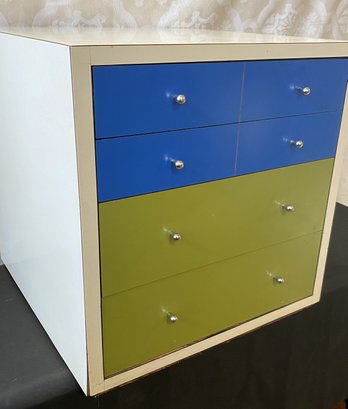 A Mid-century Modern Four Drawers Side Table - George Nelson Style