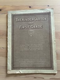 1920 Antique Milton Bradley Kindergarten/first Grade Teachers School Magazine