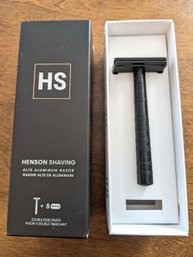 Henson AL-13 Jet Black Shaving Razor With Stand In Original Box