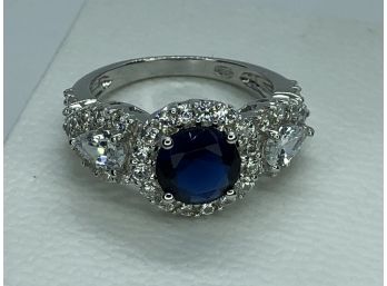 Gorgeous Sterling Silver / 925 Ring With Sapphire And Sparkling White Zircons - Very Expensive Look !