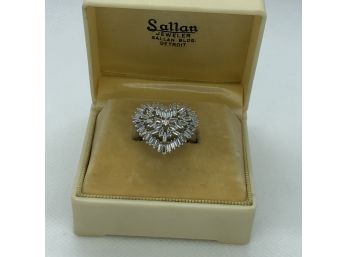 Beautiful 925 / Sterling Silver Heart Shaped Ring Encrusted With Cubic Zirconia - Very Nice Preowned Ring