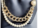 Chunky Gold Tone Link & Elegant Faux Pearl Fusion Necklace