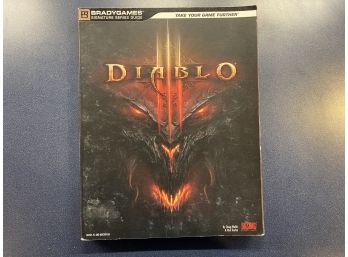 Diablo Bradygames Signature Series Strategy Guide Manual. 443 Page Illustrated Soft Cover Book Published 2012.