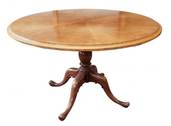 Round Pedestal Table With Glass Top