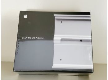 Apple VESA Mount Adapter MB902ZM/A New Sealed