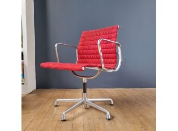 1969 Original Herman Miller Charles Eames Aluminum Group Chair