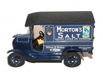 Danbury Mint 1920s Morton Salt Delivery Diecast Truck 1/24