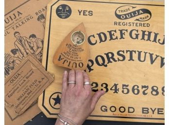 Circa 1930s Ouija Board & Planchette With Boxes William Fuld, Catalogue No. 112