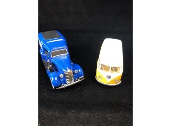 Limited Edition Big A Auto Parts Car And Volkswagen Classical Bus Toy Models