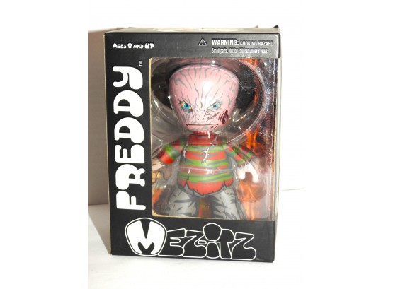 Cool Mezco Nightmare On Elm St Freddie Kreuger Horror Toy