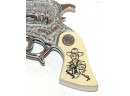 Cool Hop Along Cassidy  Gun Knife With COA In A Tin Litho Riders Of Silver Screen Lunchbox