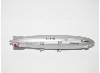 Vintage Bachmann Hindenburg Blimp