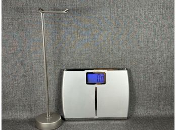 Bathrooms Accessories: Scale & Toilet Paper Stand