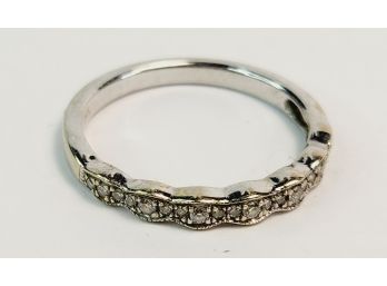 Vintage 14k White Gold Diamond Studded Ring