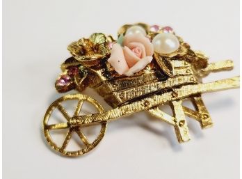 Vintage Gold Tone Pearl And Flower Wheel Barrel Pin / Brooch