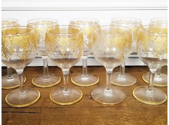 Golden Grape Motif Wine Goblets